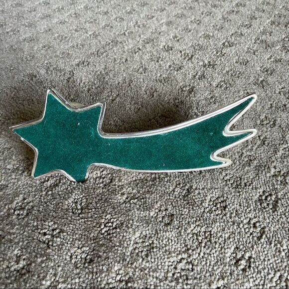 Silver Plated Christmas Star Candle Holder with Felt Protection - Picture 6 of 10